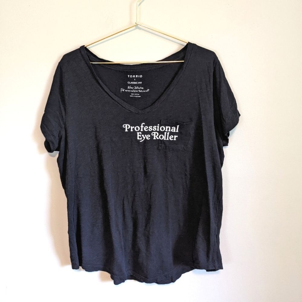 Torrid Black Classic Fit "Professional Eye Roller" Graphic Printed Tee, size 1X